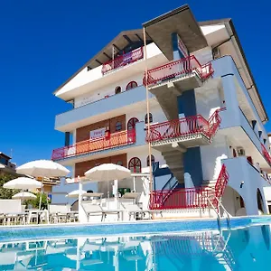 Alexander 3*, Giardini Naxos Italia