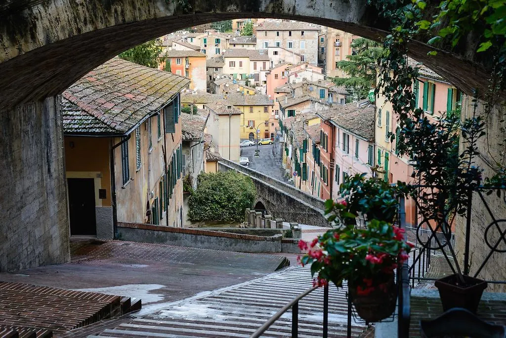 Residenze L'Uncinaia Holiday House Perugia Italy