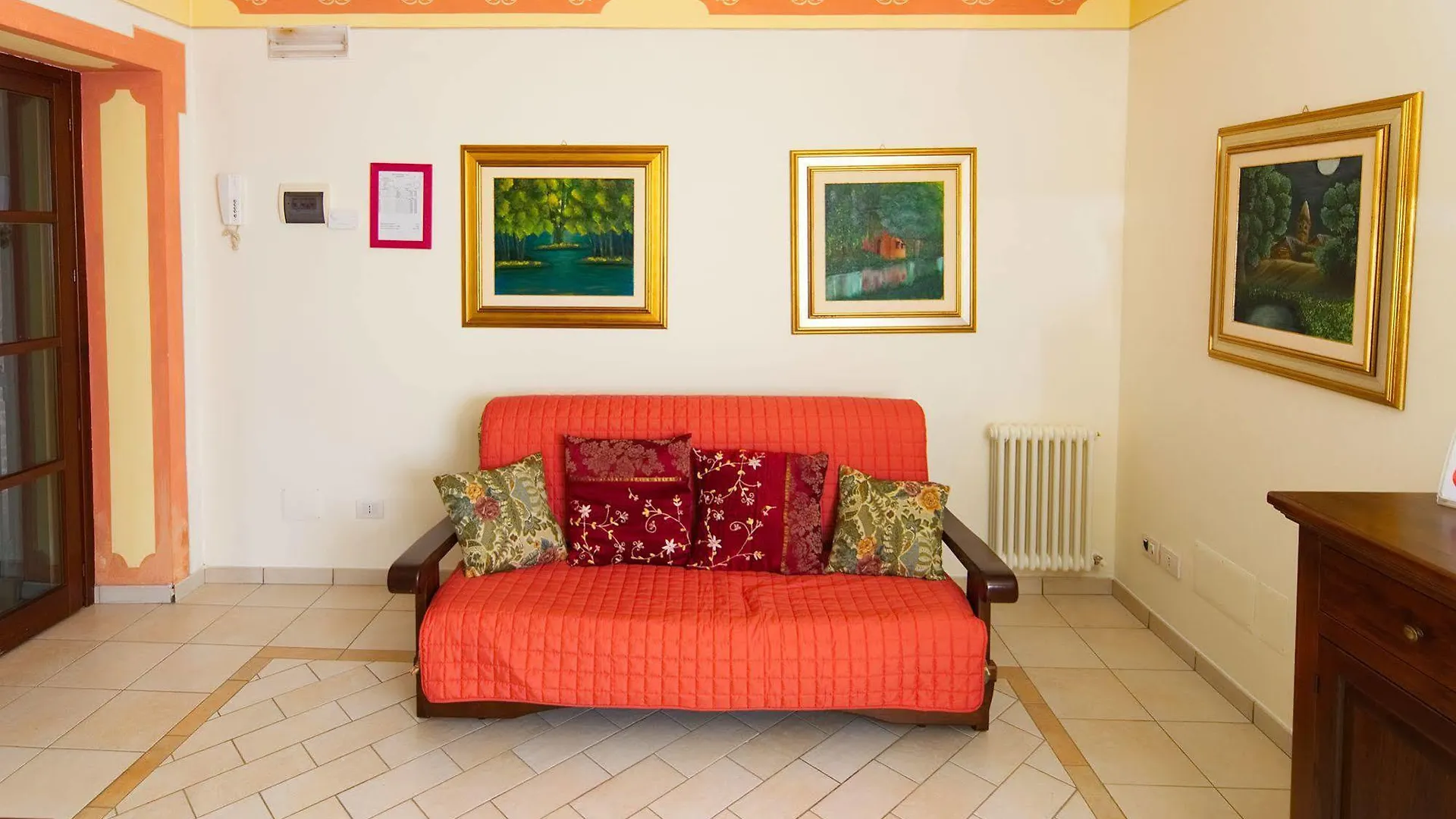 Residenze L'Uncinaia Holiday House Perugia 0*,