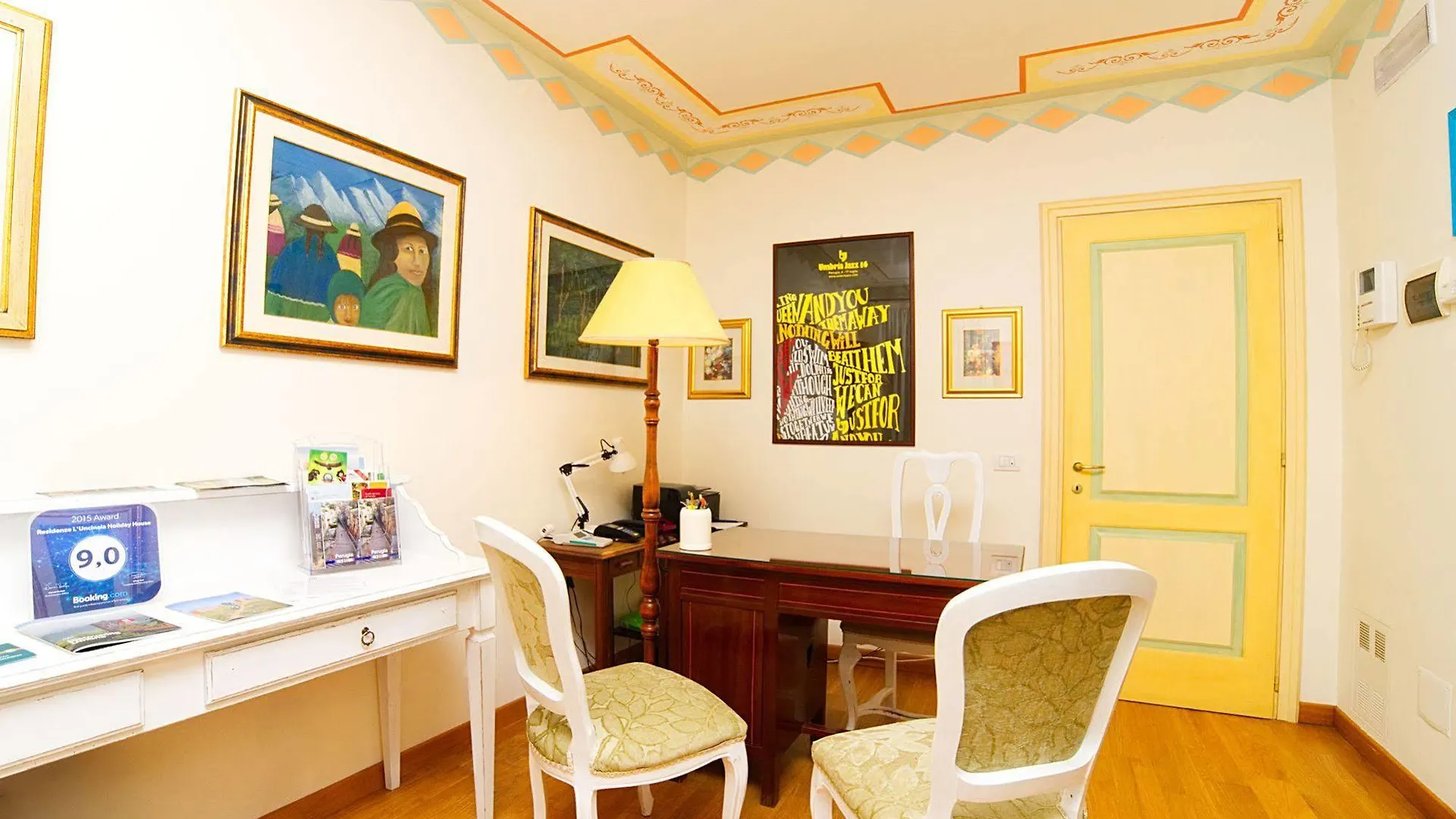 Bed & Breakfast Residenze L'Uncinaia Holiday House Perugia Italy